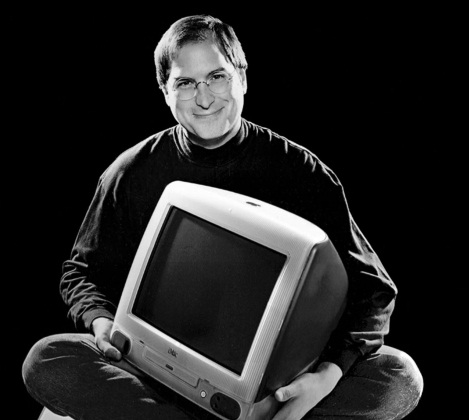 Steve Jobs tribute takes over Apple homepage – 1 year on